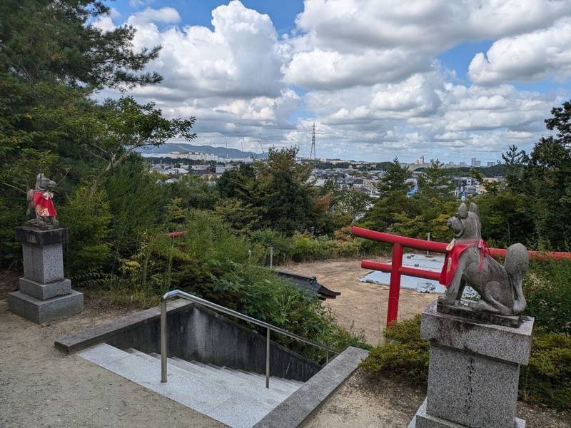 丸山稲荷神社,兵庫県西宮市山口町下山口1078