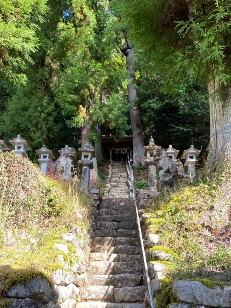 鹿島神社,岐阜県郡上市美並町三戸1503-1