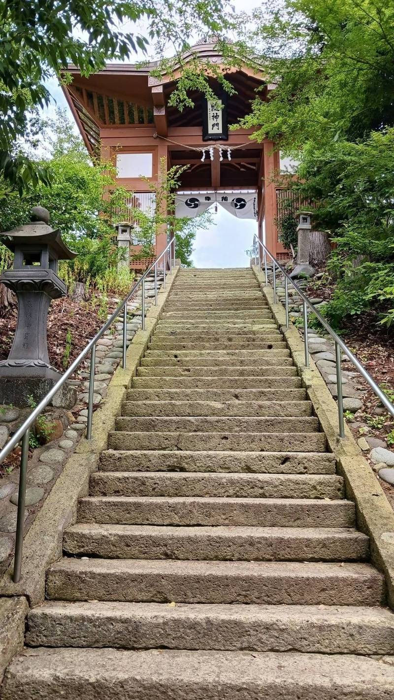 寒河江八幡宮,山形県寒河江市八幡町5-70