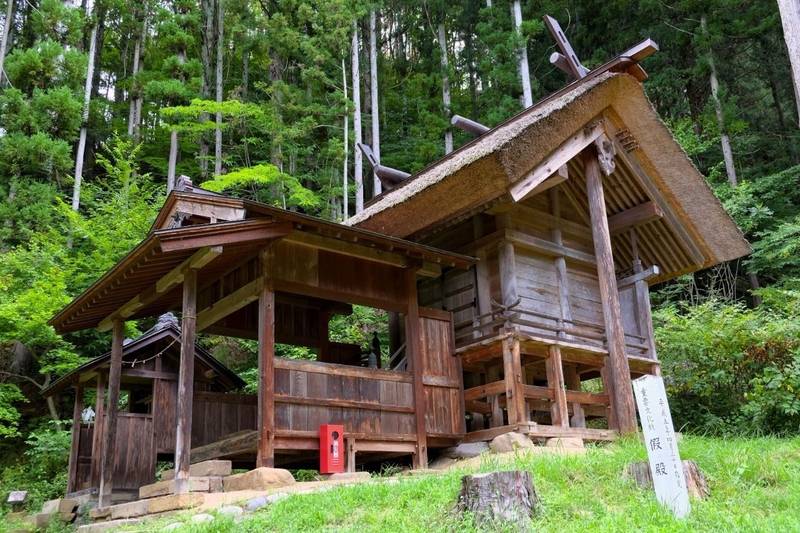 麻績神明宮,長野県東筑摩郡麻績村麻４３３５