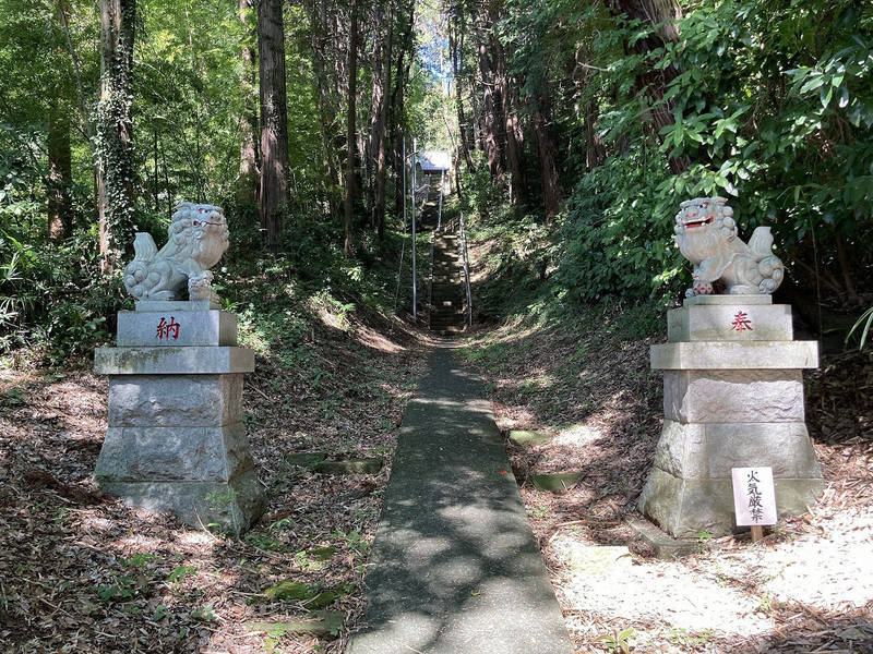 磯部勝坂石楯尾神社,神奈川県相模原市南区磯部2137