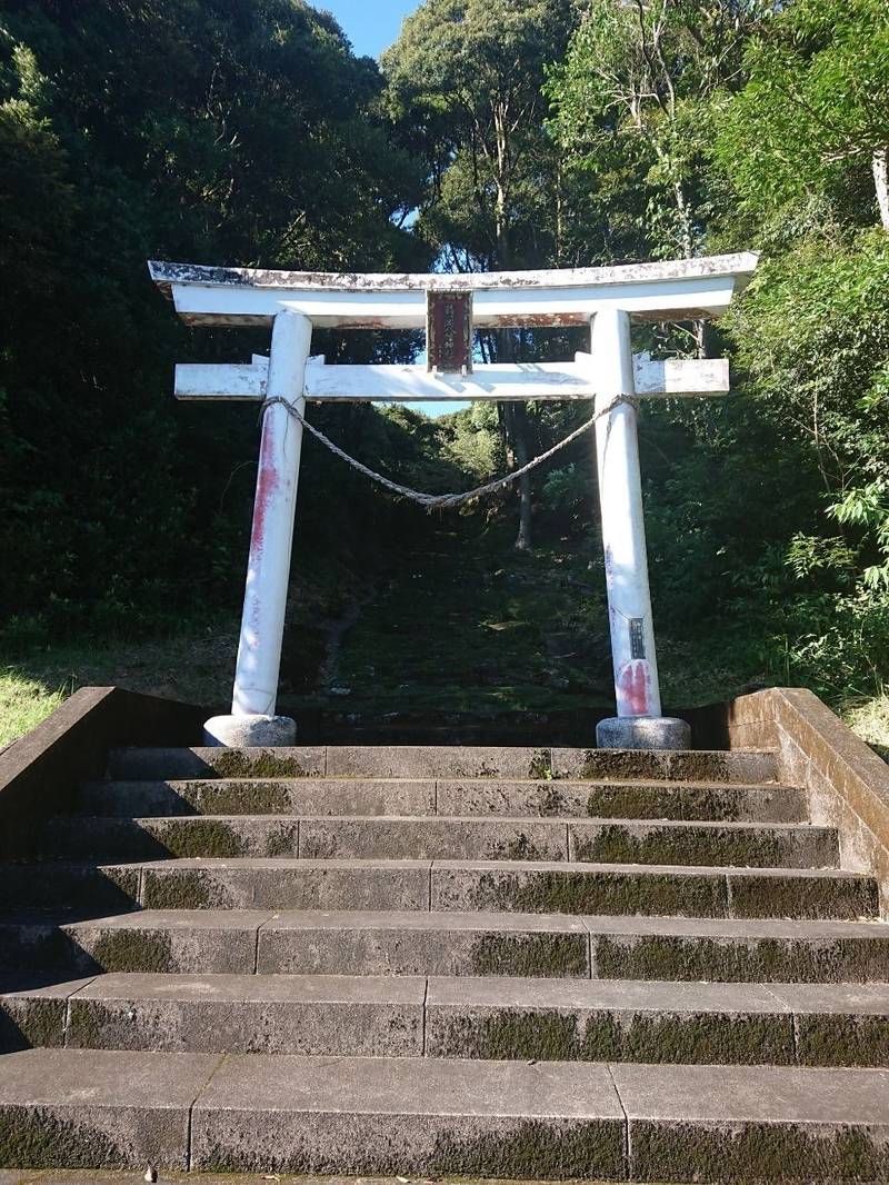 鶴ケ岡八幡神社,鹿児島県いちき串木野市大里7034
