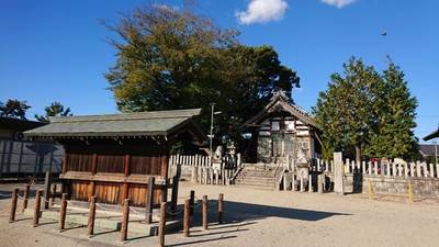 和爾良神社,見どころ,イナゾウ中佐(strFake)