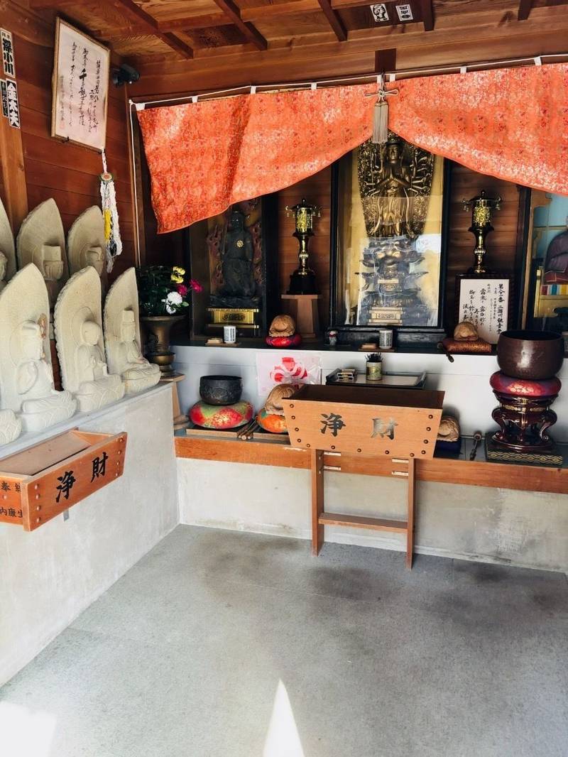 二瀬川観音堂,福岡県糟屋郡篠栗町篠栗333
