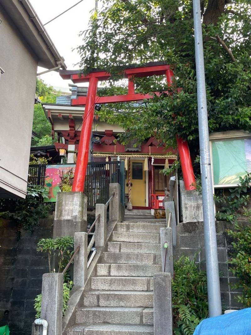 堀之内稲荷神社,神奈川県横浜市南区堀ノ内町2丁目211