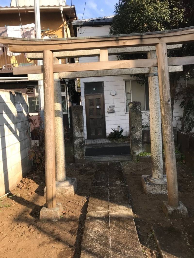 神社跡   (新井),東京都中野区新井2丁目41