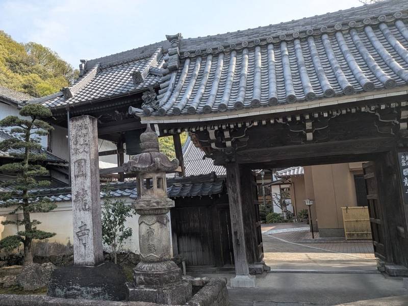 圓龍寺,岐阜県岐阜市大門町18