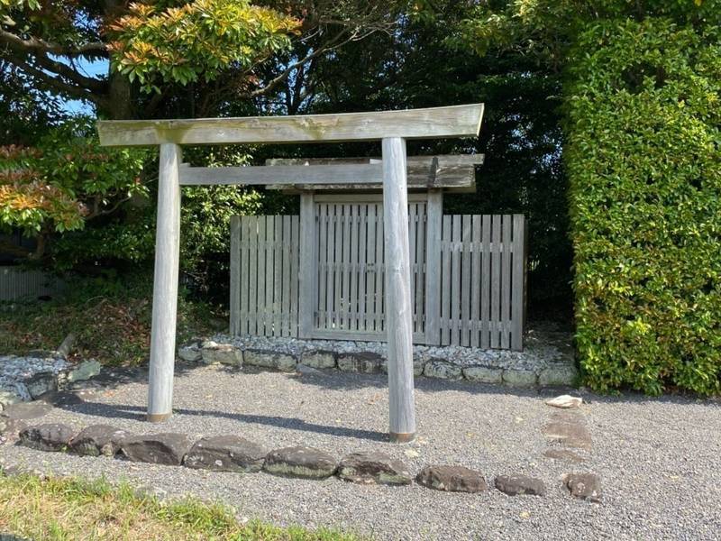 加努弥神社,三重県伊勢市鹿海町字大野間1100-2
