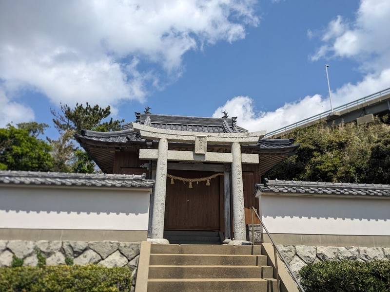 潮見神社,長崎県平戸市生月町南免４３６４