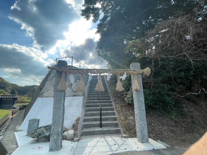 小烏神社,福岡県​糸島市志摩久家2556